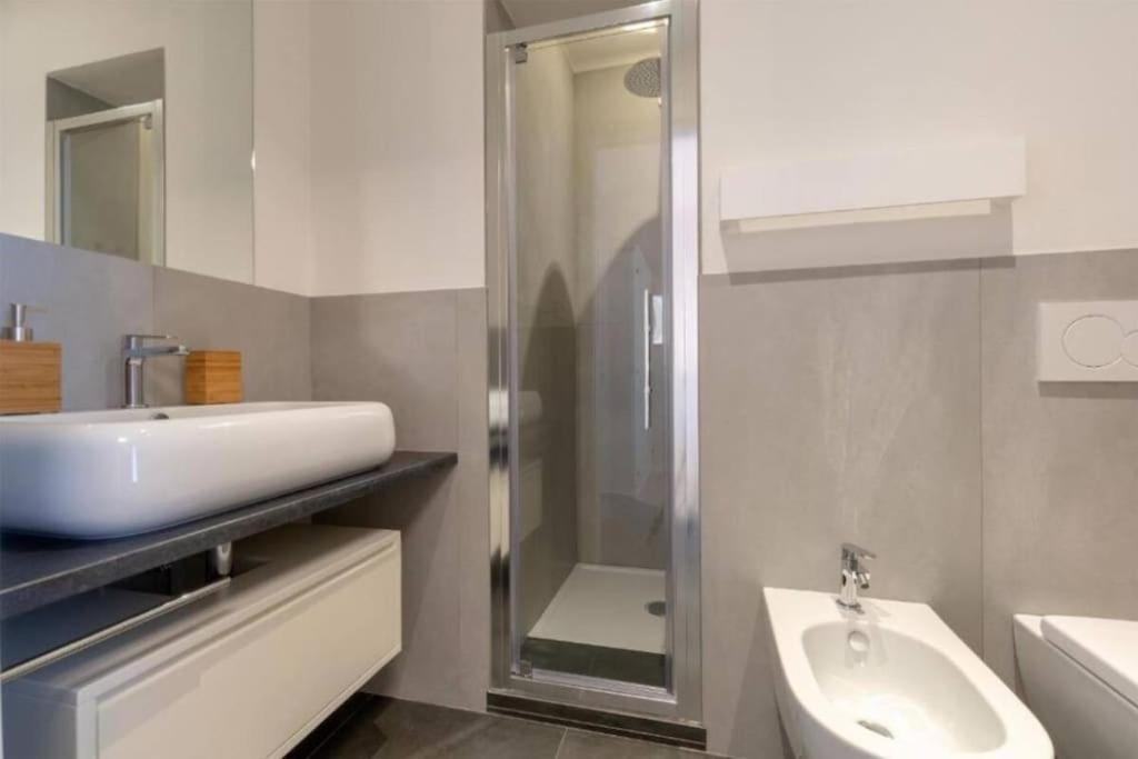 Stylish Four Bedrooms Apartment - Florence Center エクステリア 写真